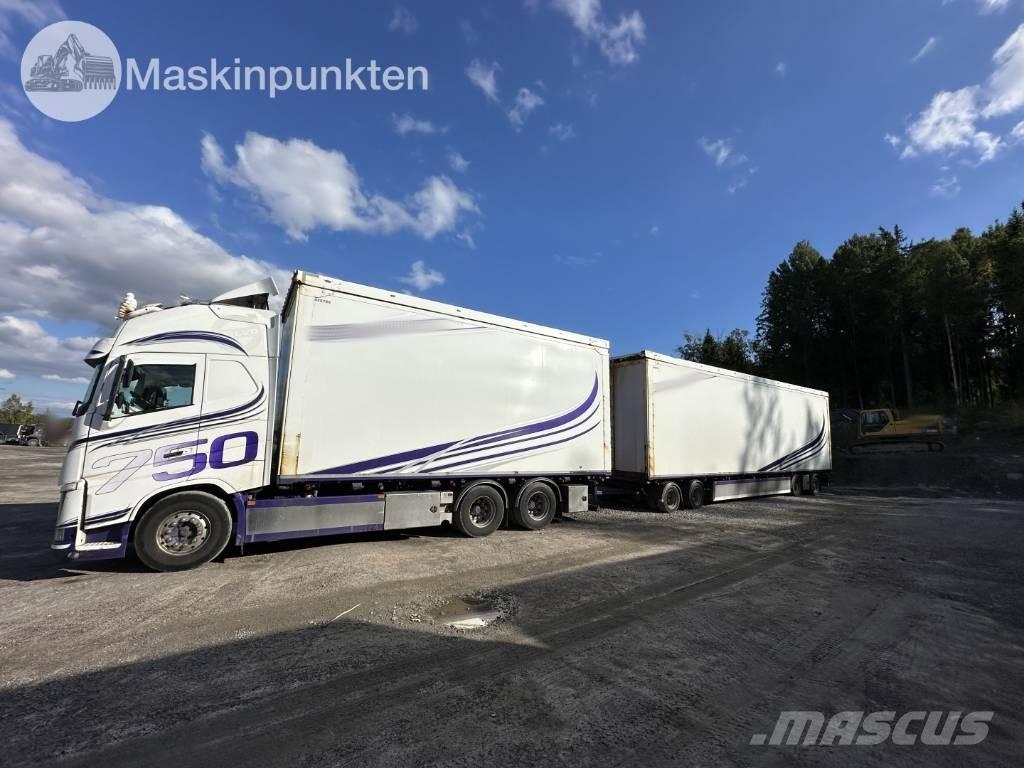 Volvo FH 16 750 Holztransportanhänger