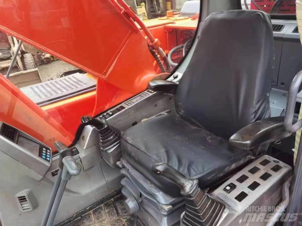 Doosan DH 225 LC-7 Raupenbagger
