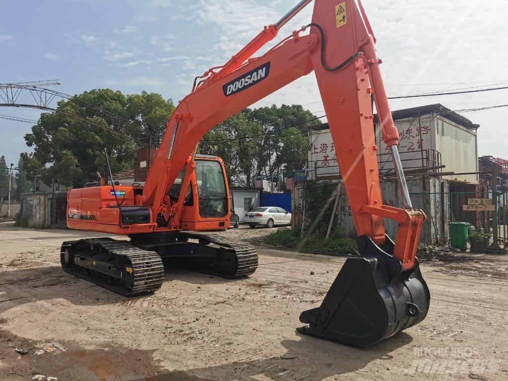 Doosan DH 225 LC-7 Raupenbagger