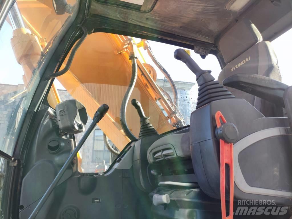 Hyundai R220NLC-9A Raupenbagger