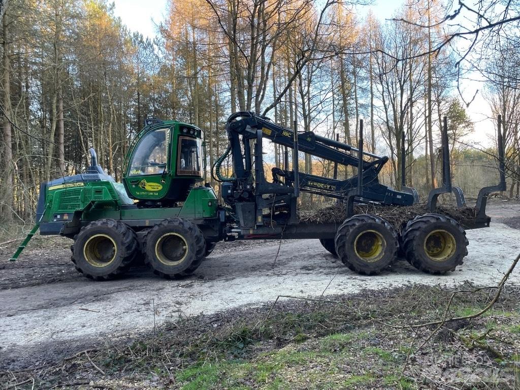 John Deere 1110G Forwarder