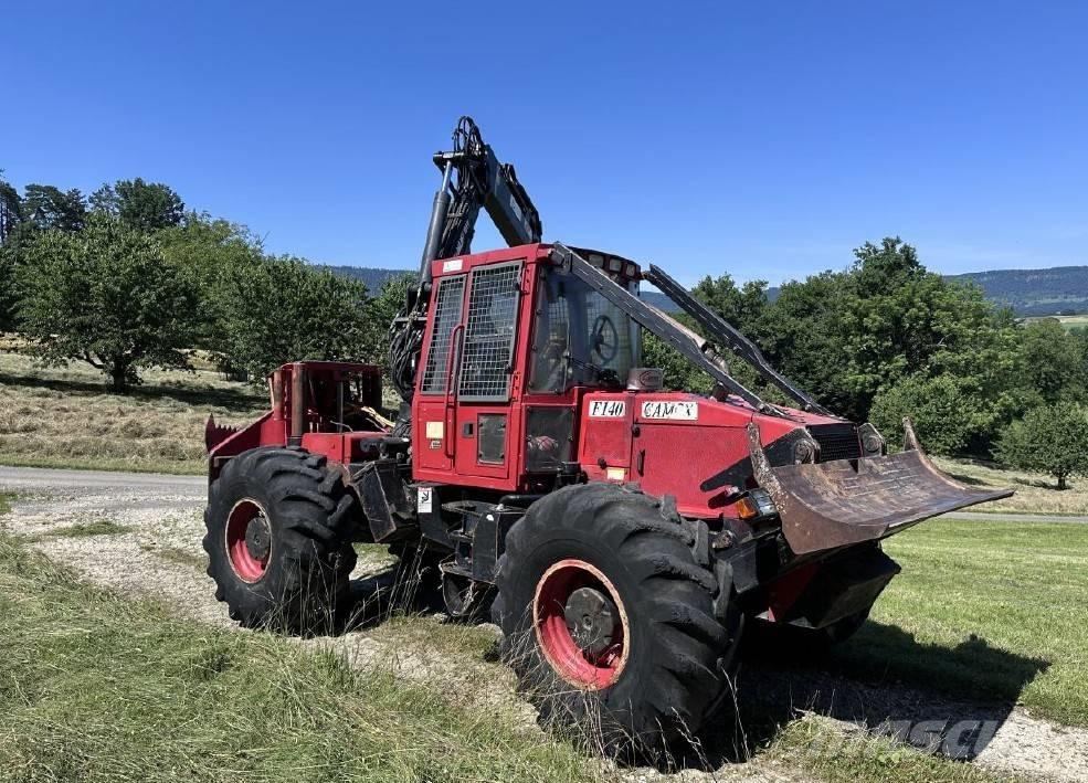 Camox F140 Stammholzschlepper