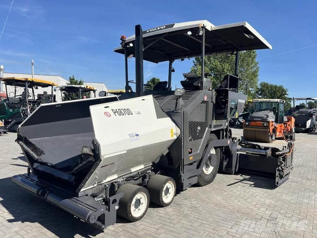 Volvo P 6870D Strassenfertiger