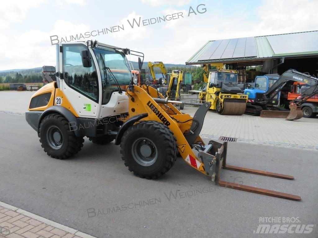 Liebherr L506C Radlader