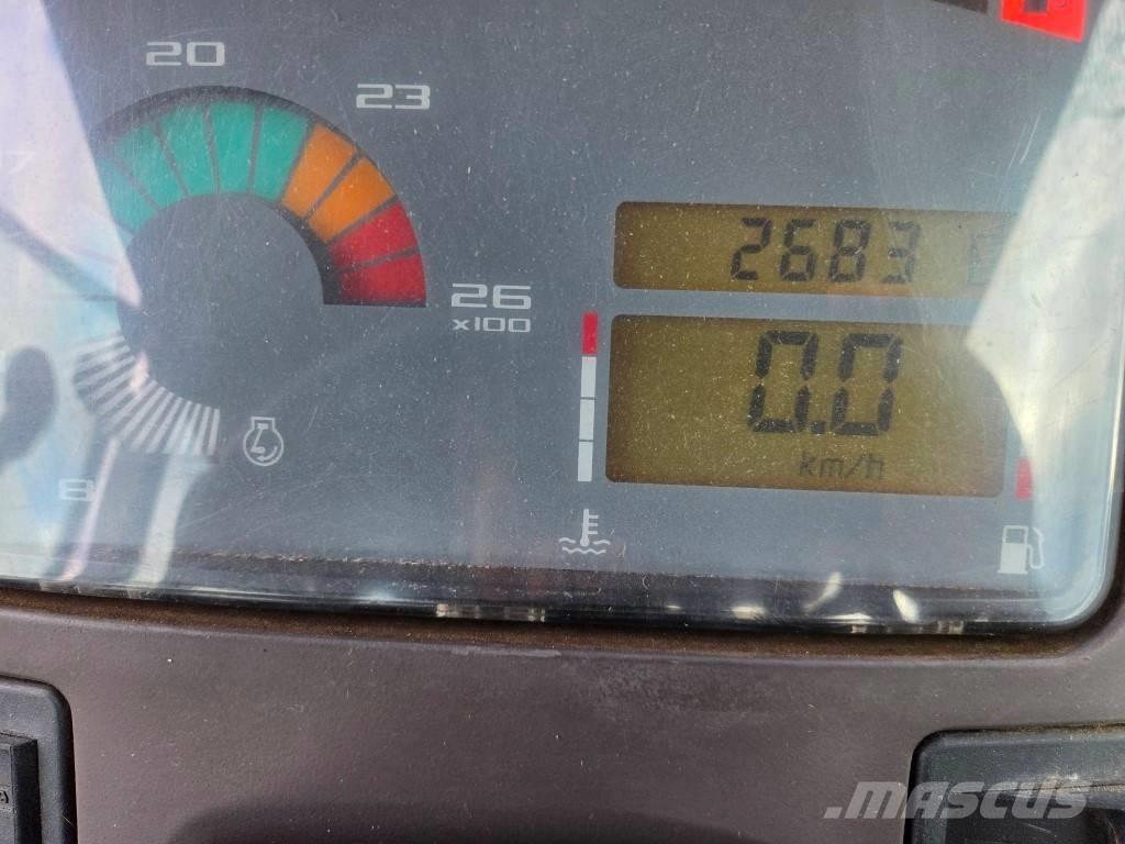 Renault Ares 710 RZ Traktoren