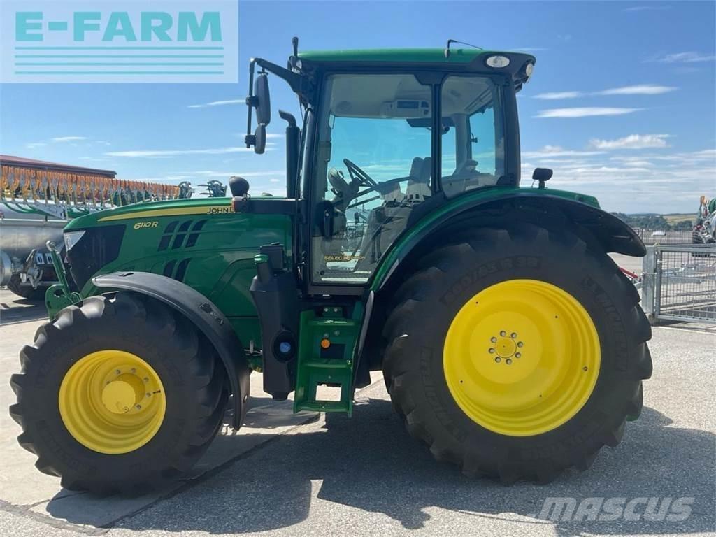 John Deere 6110R Traktoren