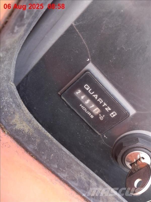 JLG 600 AJ Gelenkteleskoparbeitsbühnen