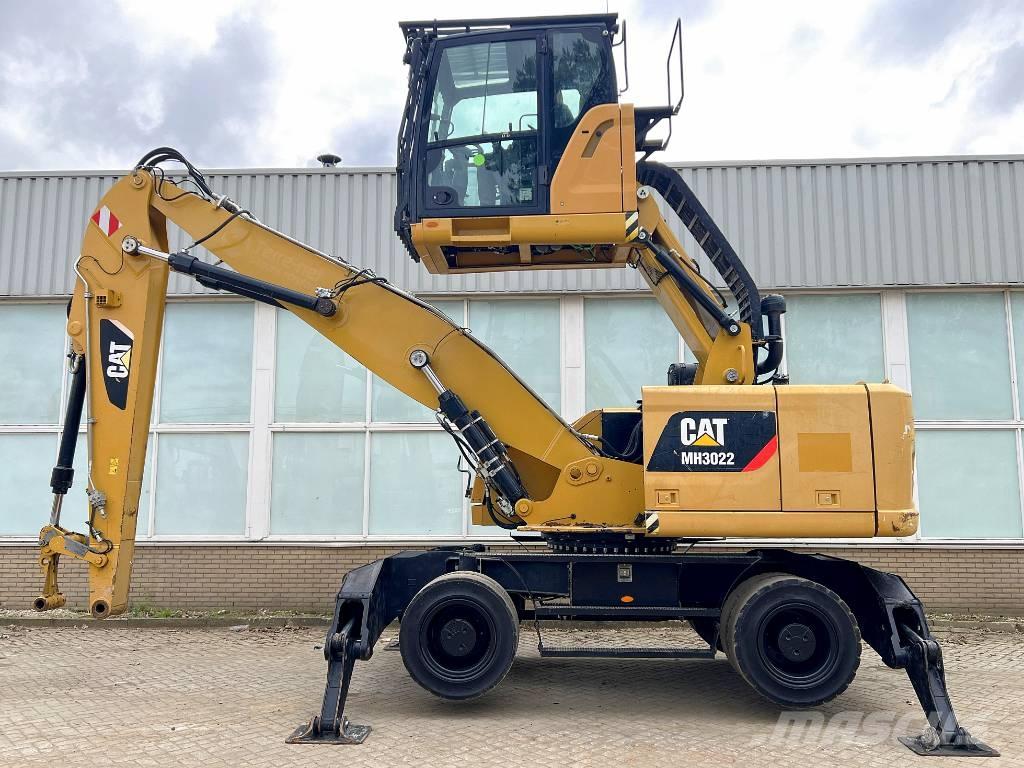 CAT MH3022  2015   CE Materialumschlag