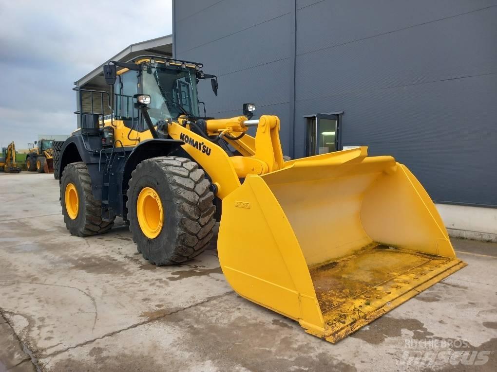 Komatsu WA480-8E0 Radlader