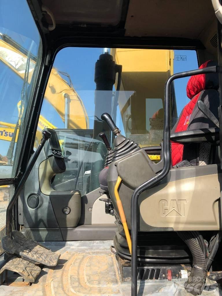 CAT 320 D Raupenbagger