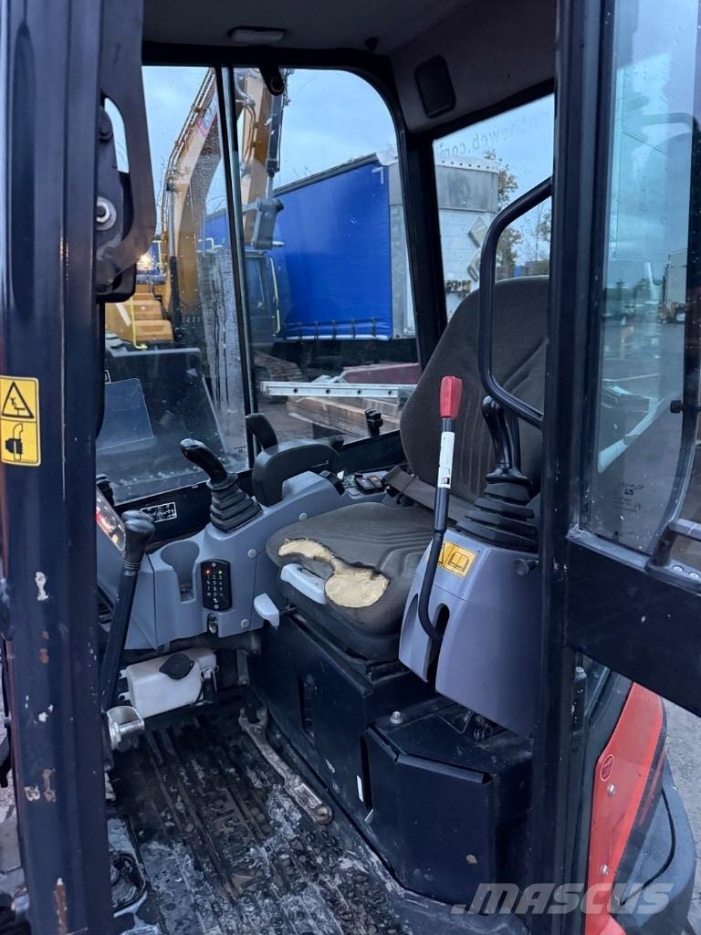 Kubota U 27-4 Minibagger < 7t