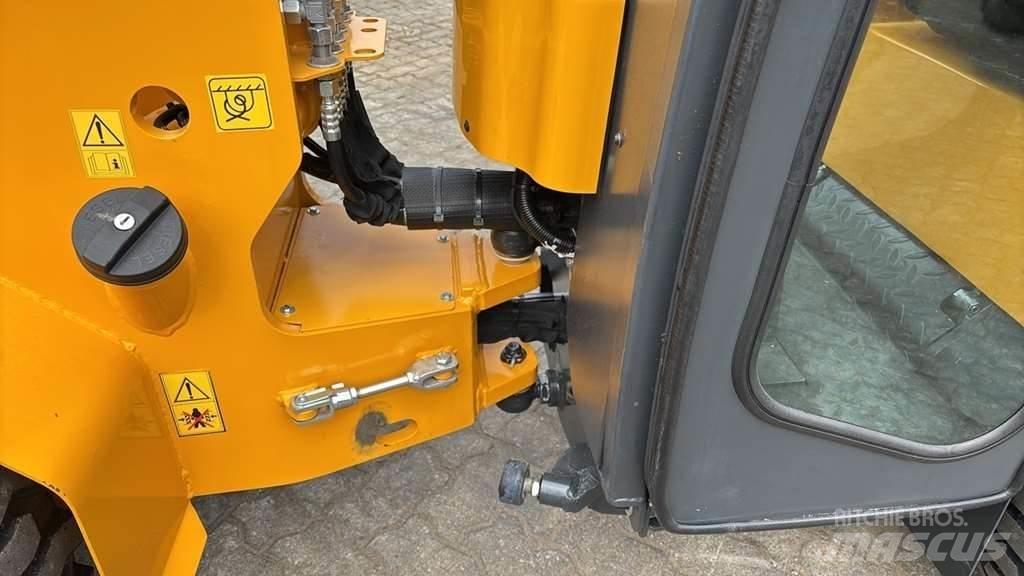 Schäffer 2428 SLT Radlader