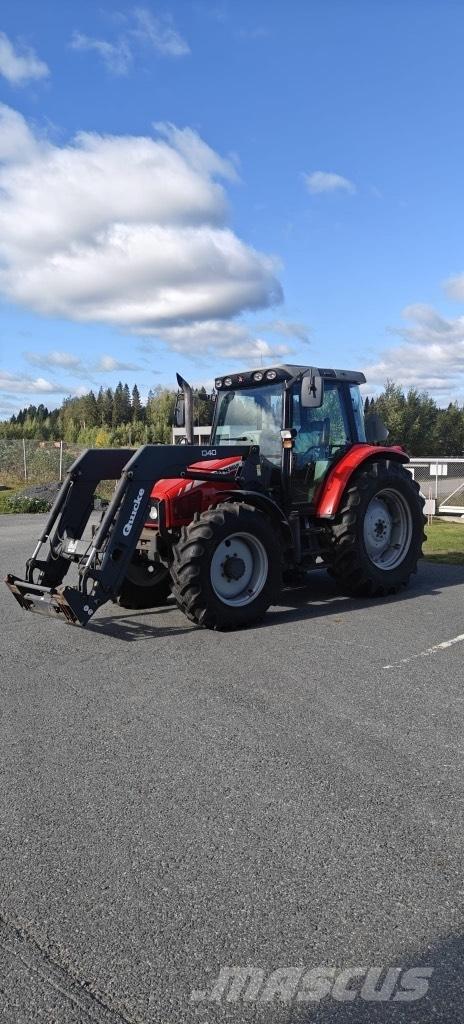 Massey Ferguson 5455 Traktoren