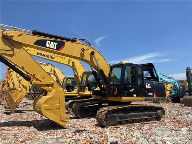 CAT 326D2 Raupenbagger