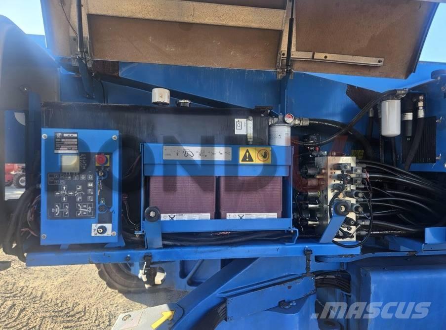 Genie Z 135 Gelenkteleskoparbeitsbühnen