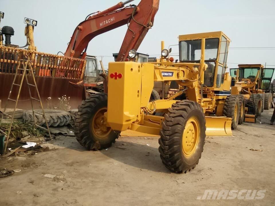 Komatsu GD 623 Grader
