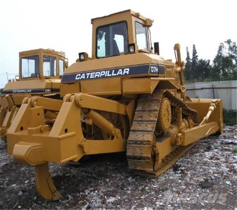 CAT D 7H Bulldozer