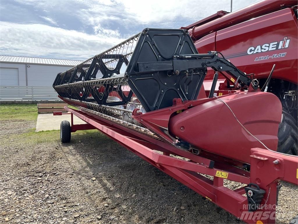 Case IH AF 7240 Mähdrescher