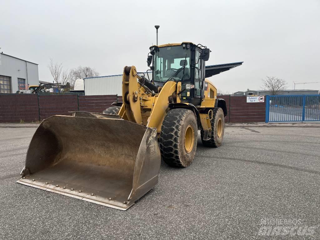 CAT 930M Radlader