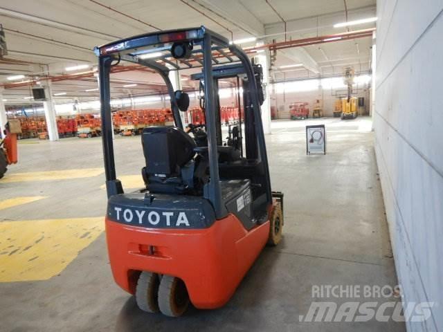 Toyota 8FBEK16T Elektro Stapler