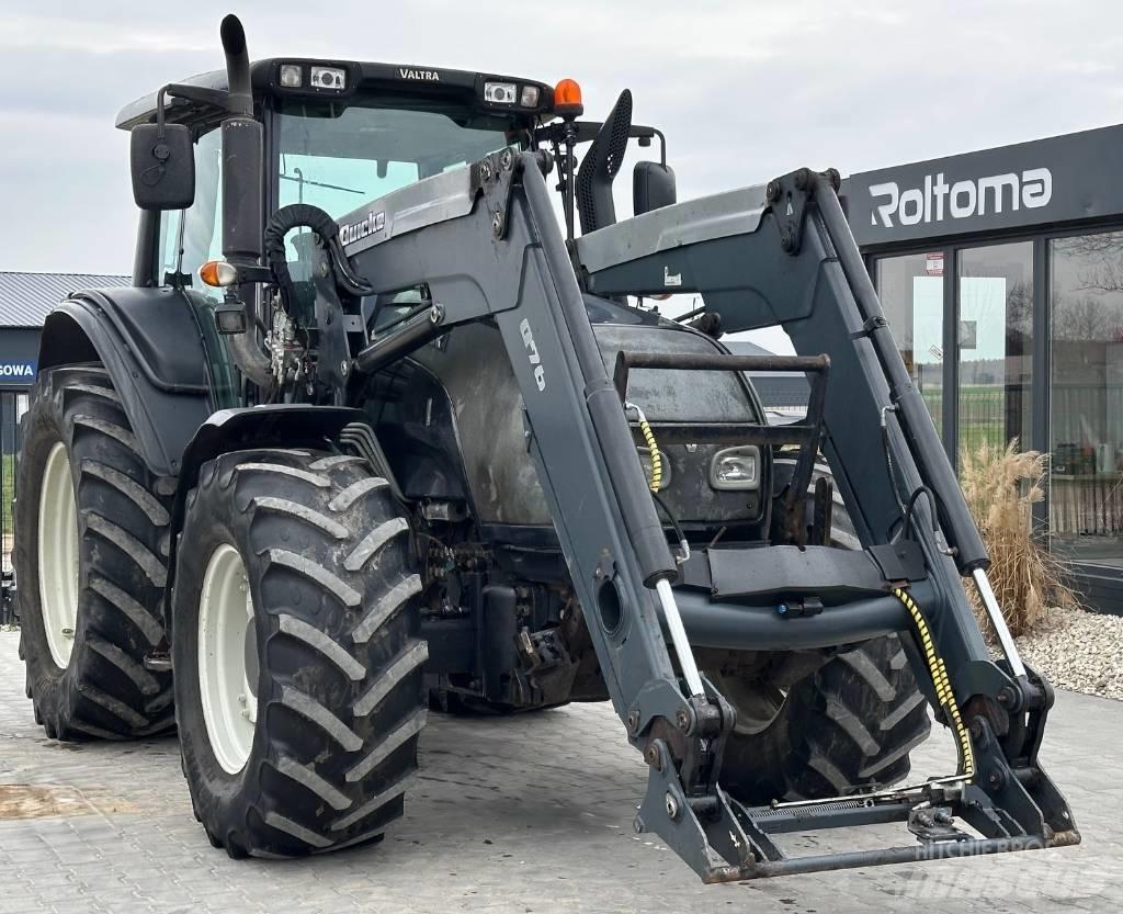 Valtra T 190 Traktoren