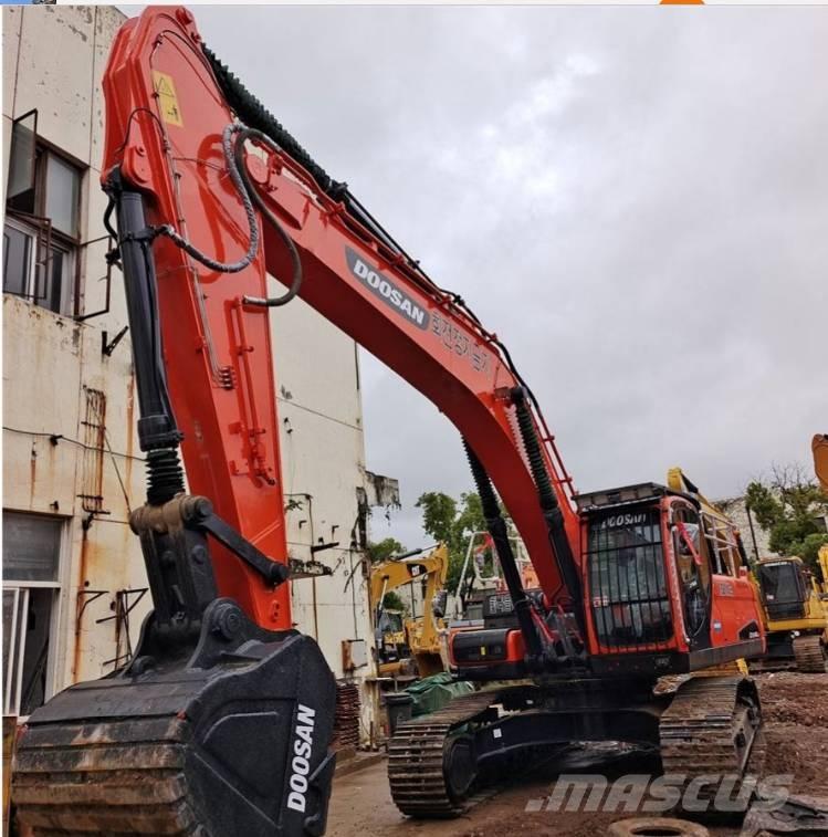 Doosan DX 340 LC Raupenbagger