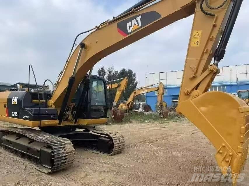 CAT 320 D2 Raupenbagger