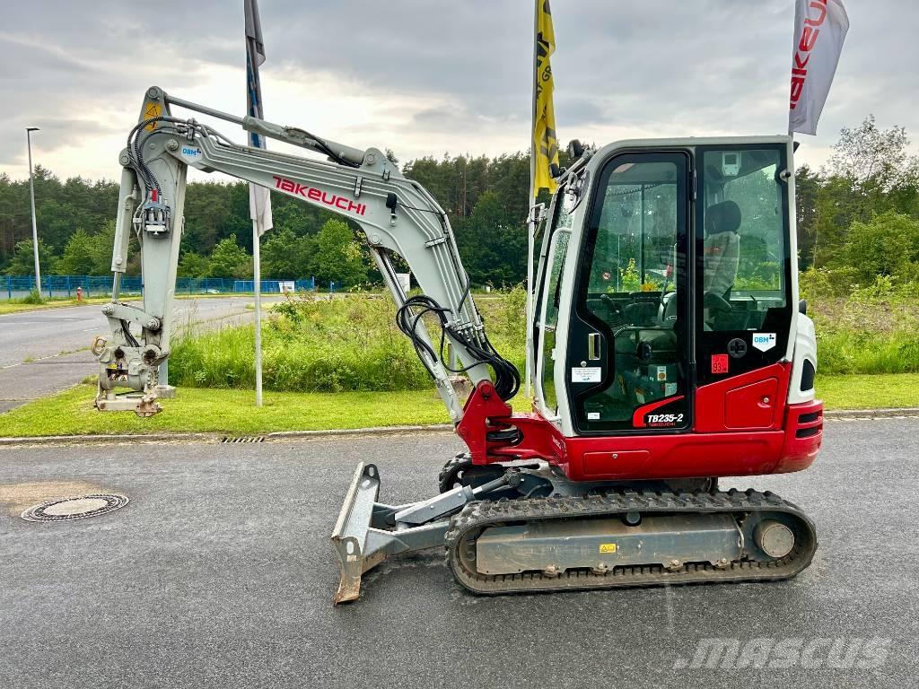 Takeuchi TB 235-2 V3 Minibagger < 7t