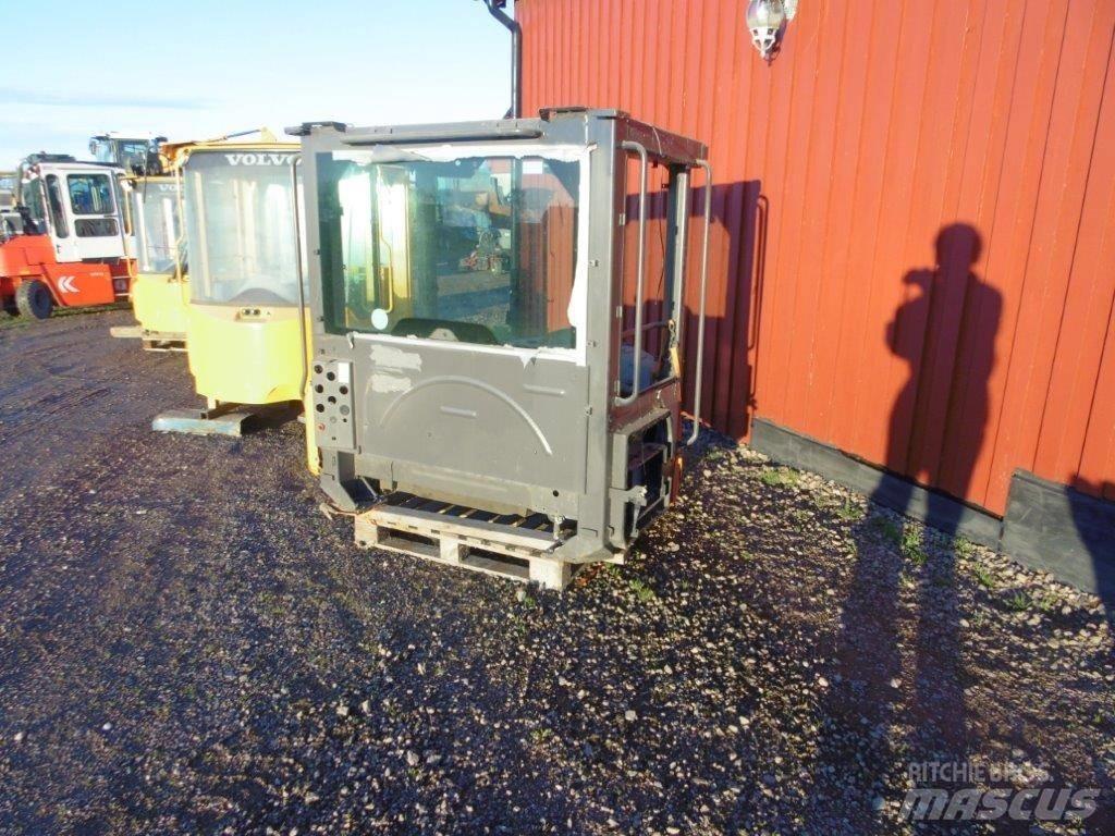  Hytt Volvo L60F Kabinen