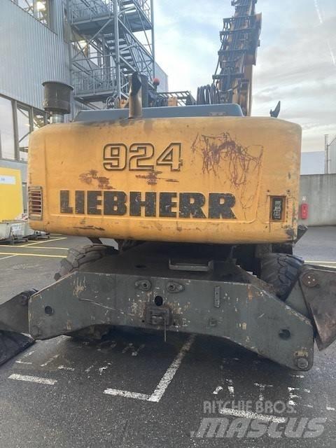 Liebherr 924C-LI Mobilbagger