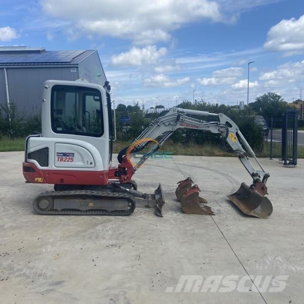 Takeuchi TB225 Mobilbagger