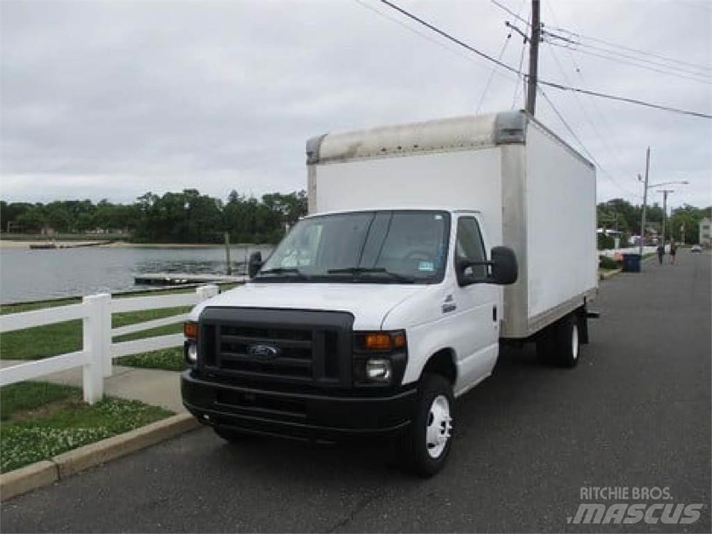 Ford E350 Kastenaufbau