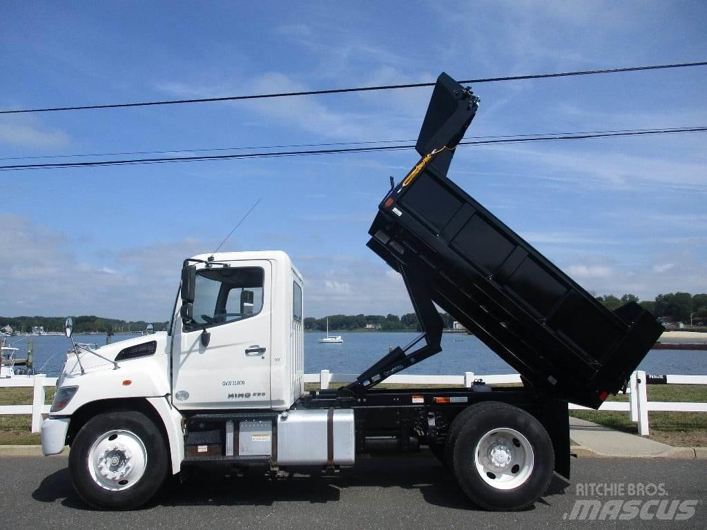 Hino 338 Kipper