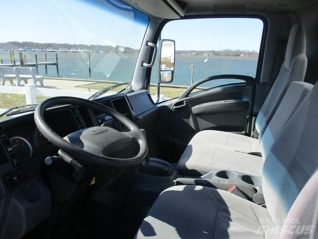 Isuzu NPR Kastenaufbau