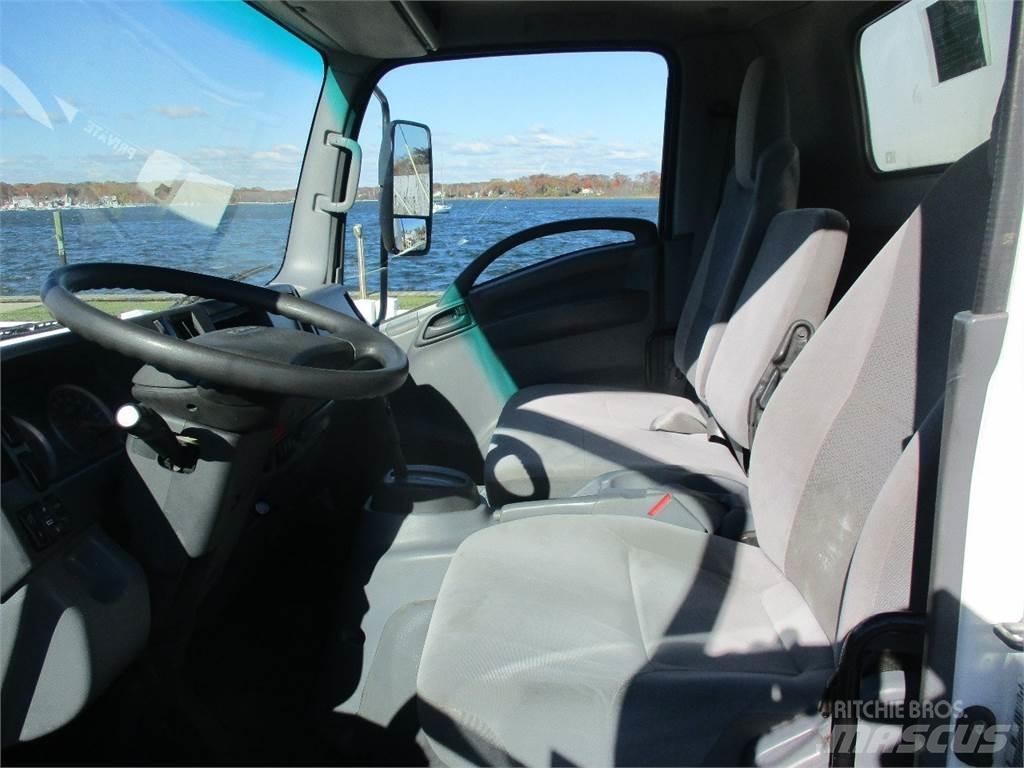 Isuzu NQR Kastenaufbau