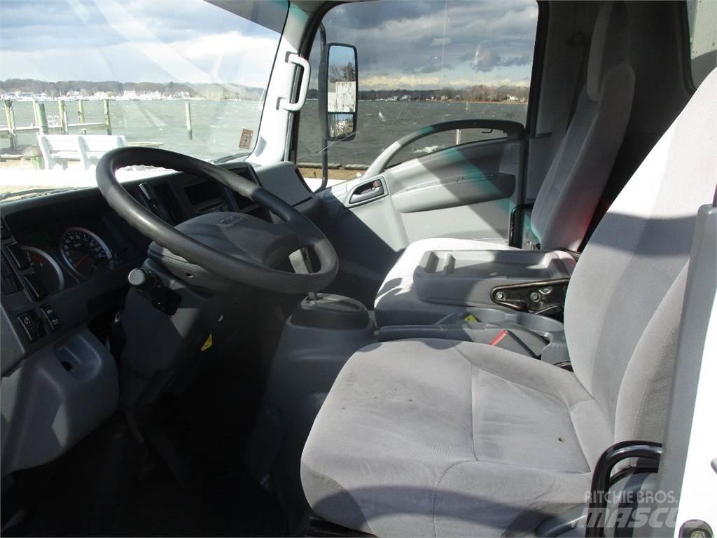 Isuzu NRR Kastenaufbau