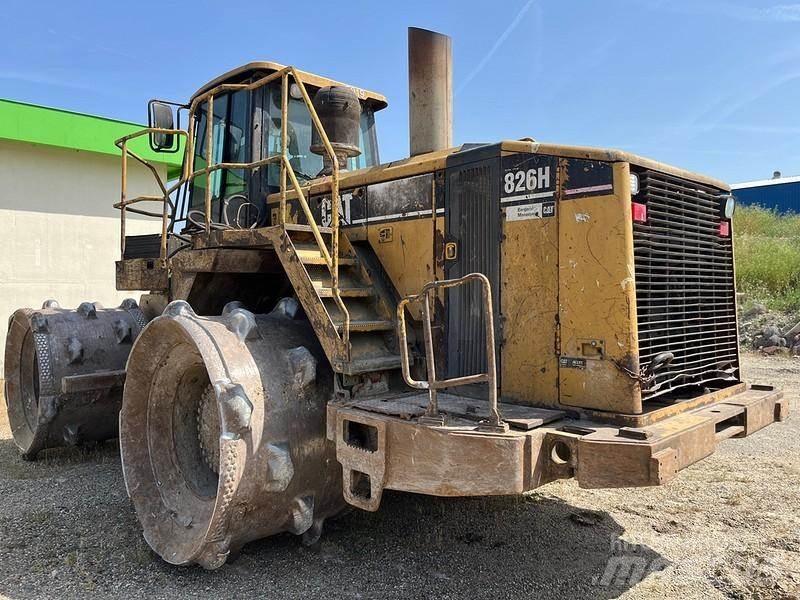 CAT 826H Müllverdichter