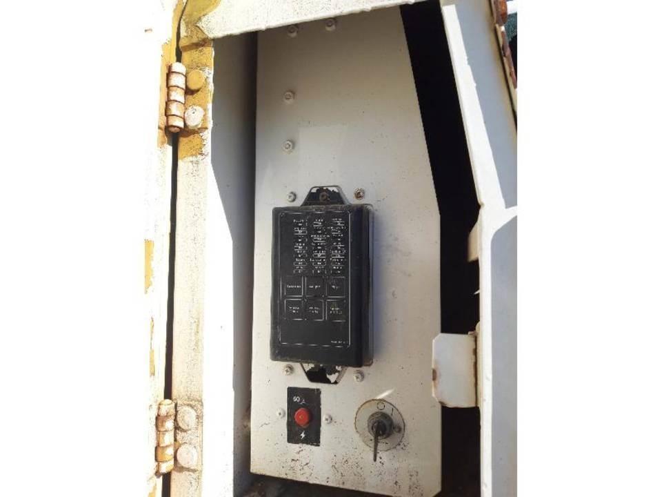 CAT 325LN Kabinen