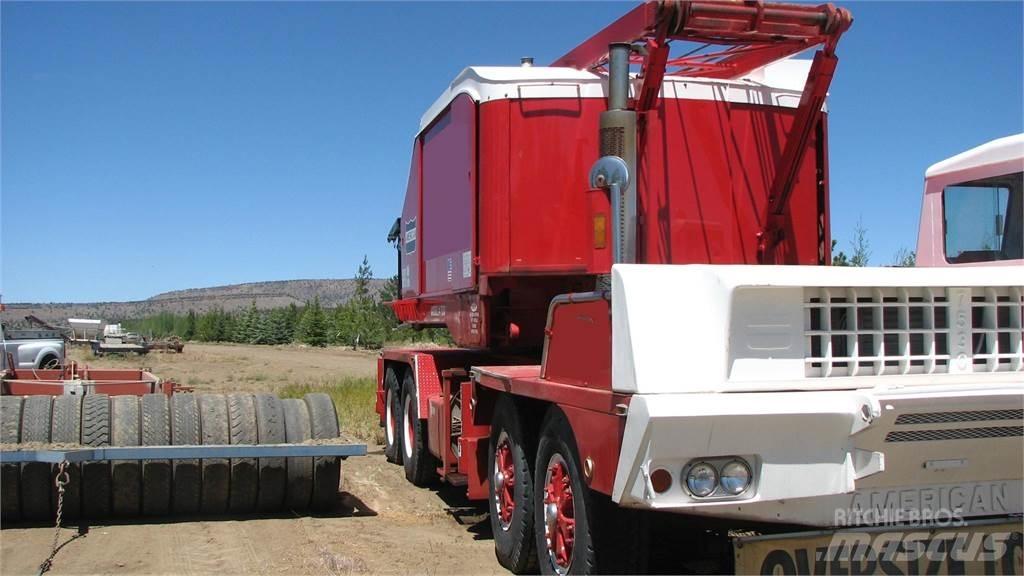 American 7530 All-Terrain-Krane