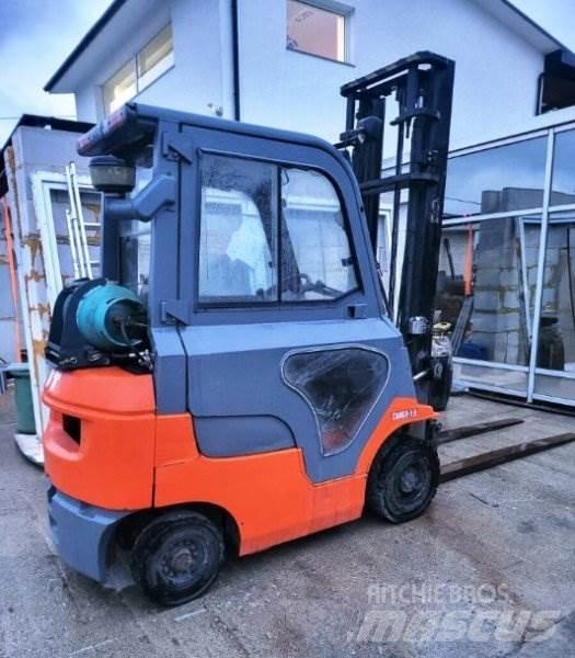  _JINÉ Toyota/BT - GT 15 Diesel Stapler