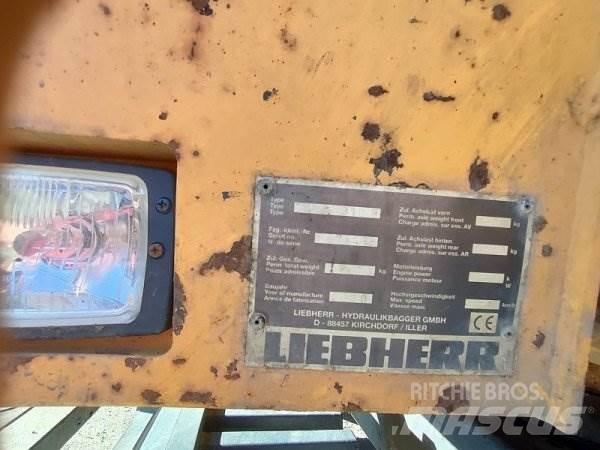 Liebherr A310 B Mobilbagger