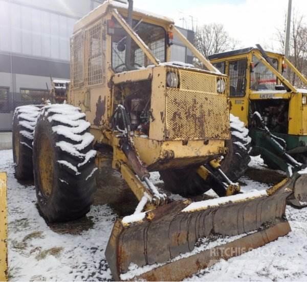ZTS LKT 81 Harvester