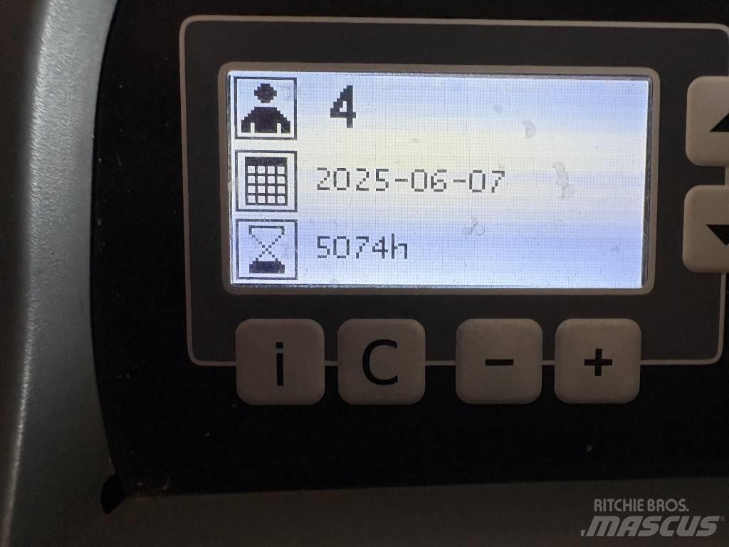 Toyota RRE 140 Schubmaststapler