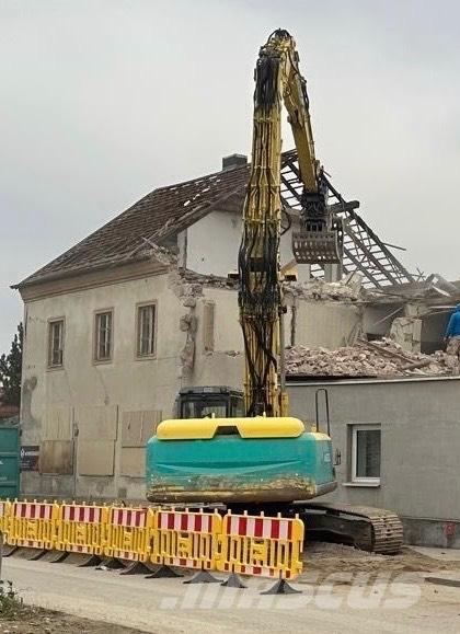 Hitachi LC 250 Abrissbagger