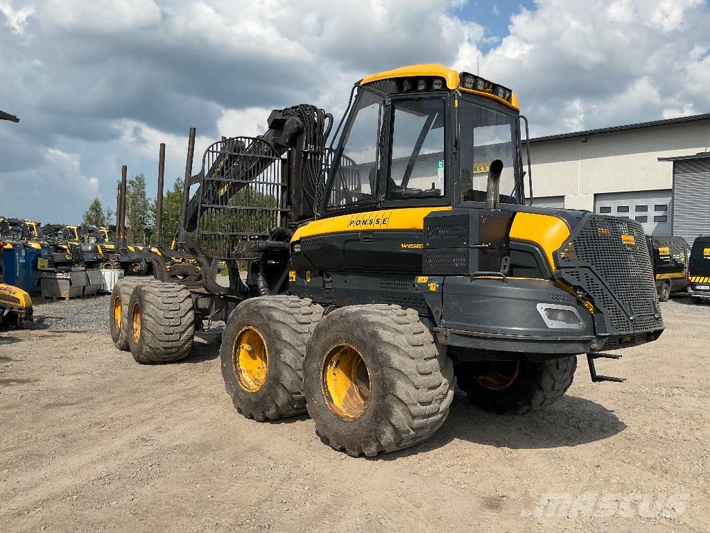 Ponsse WISENT 8W Forwarder