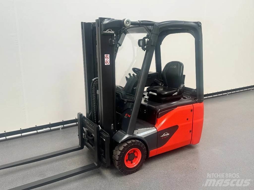 Linde 386 E 14-02 Elektro Stapler