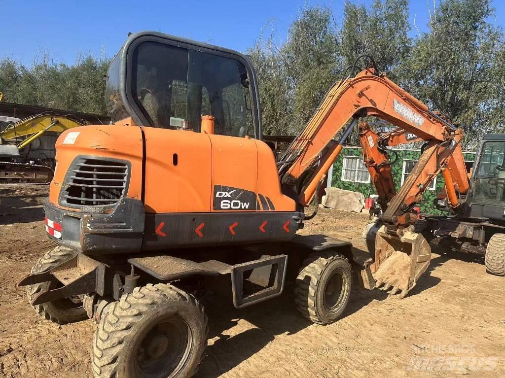 Doosan DX60W Minibagger < 7t