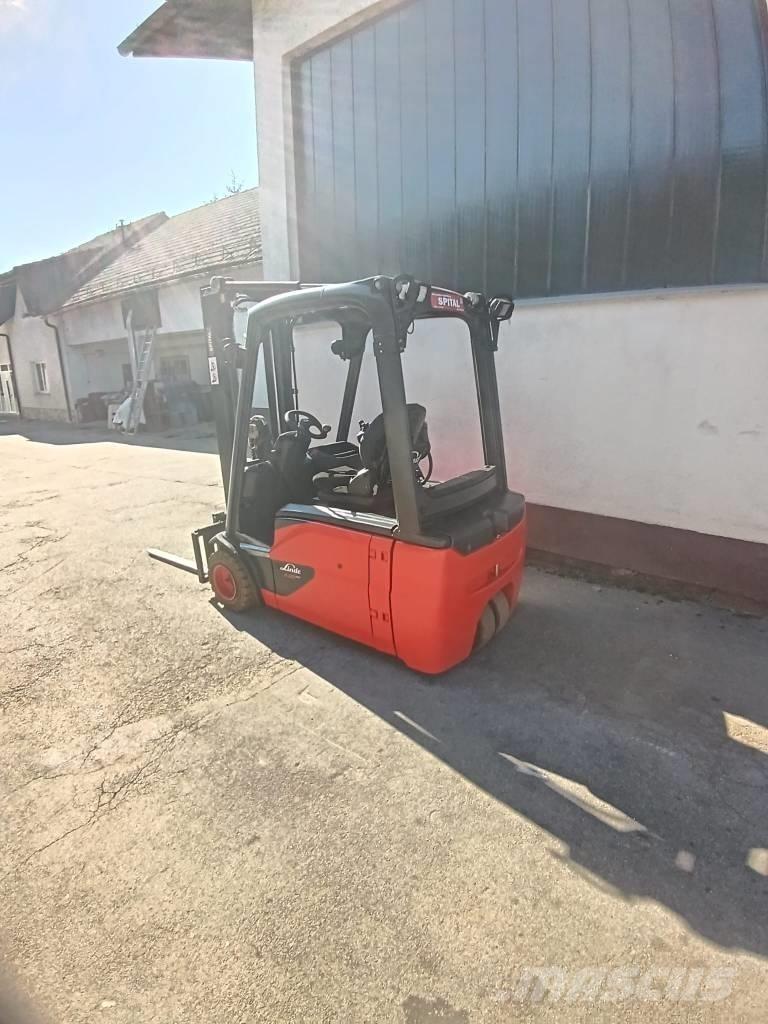 Linde E20L-02-386 Elektro Stapler