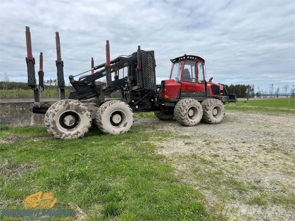 Komatsu 895 Forwarder