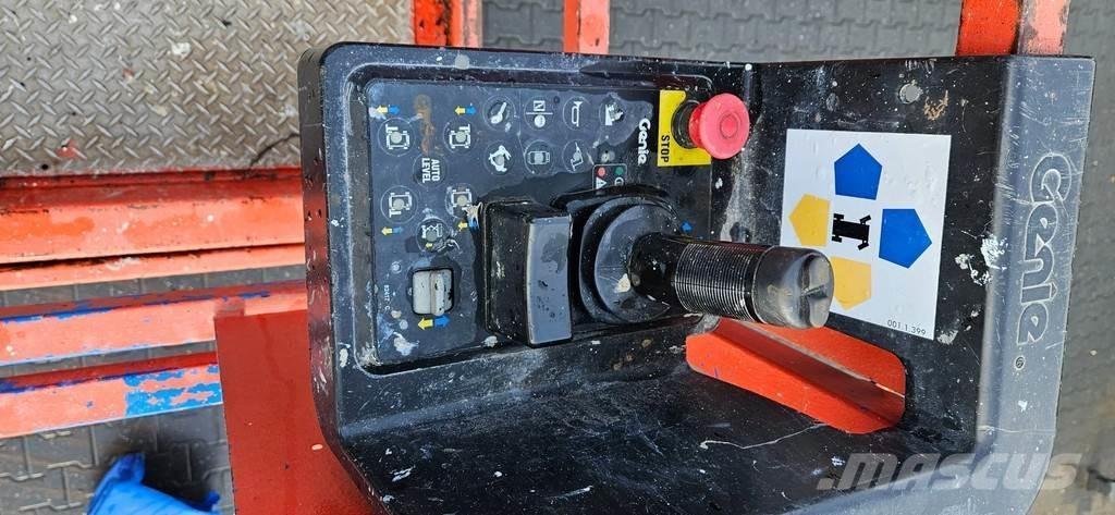 Genie GS 2668 RT Scheren-Arbeitsbühnen